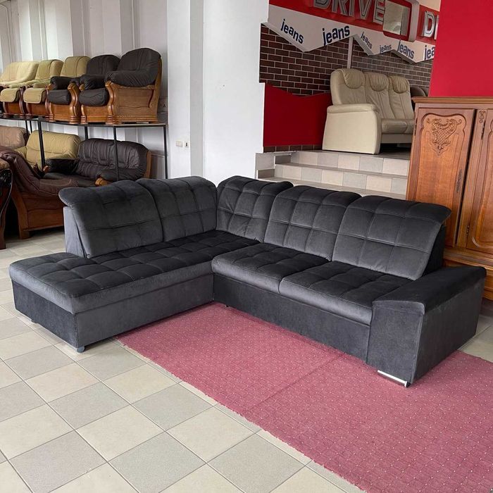 Розкладний кутовий диван в тканині новий