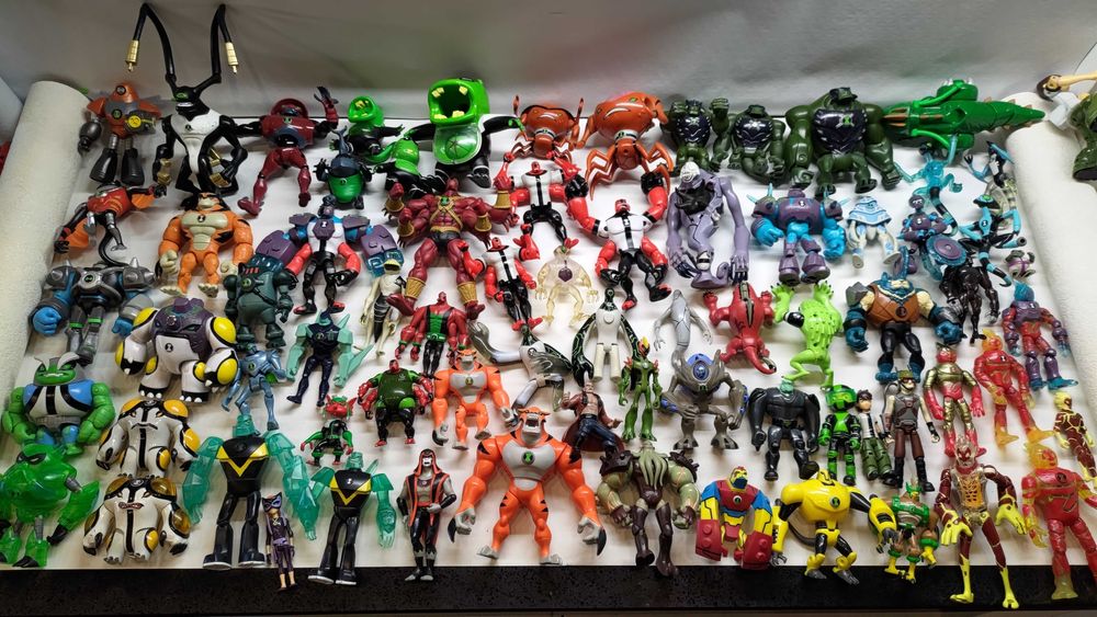 Игрушки.фигурки.бен тен.бен 10.ben ten.