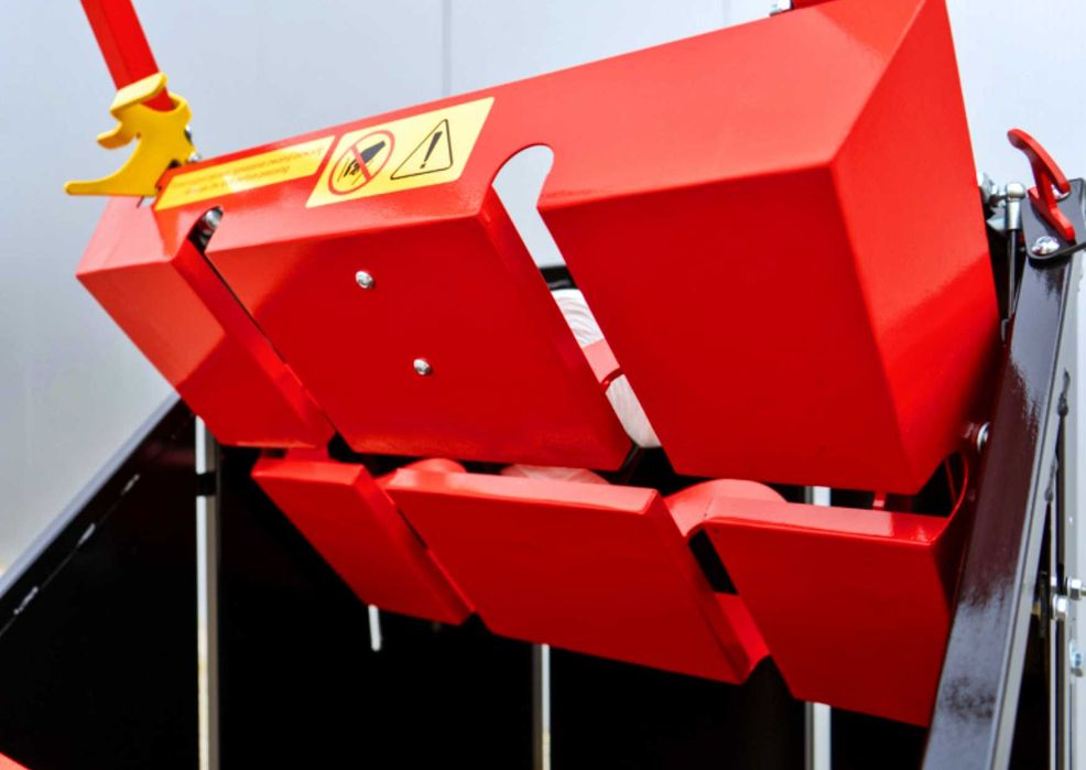 Prasa do makulatury kartonów plastiku Belownica ręczna B250 Remet