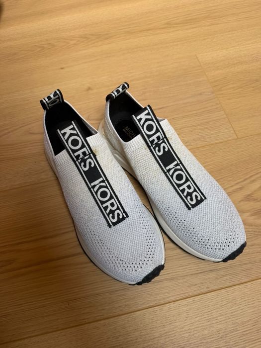 Білі кросівки Michael Kors 36 розмір