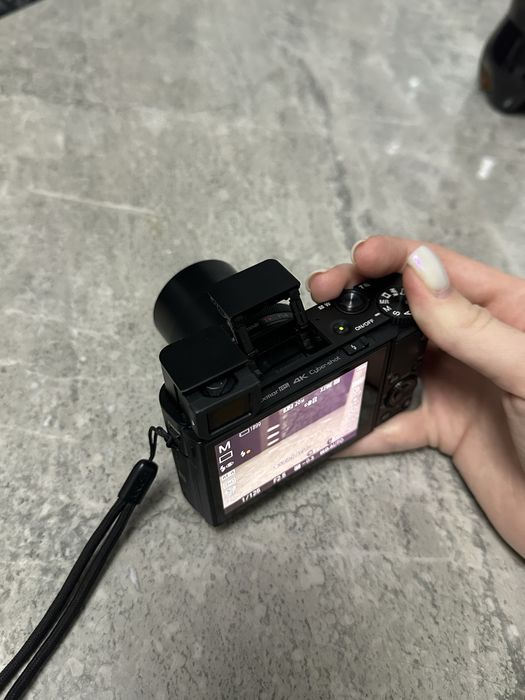 Фотоапарат Sony DSC-RX100 VA в ідеальному стані