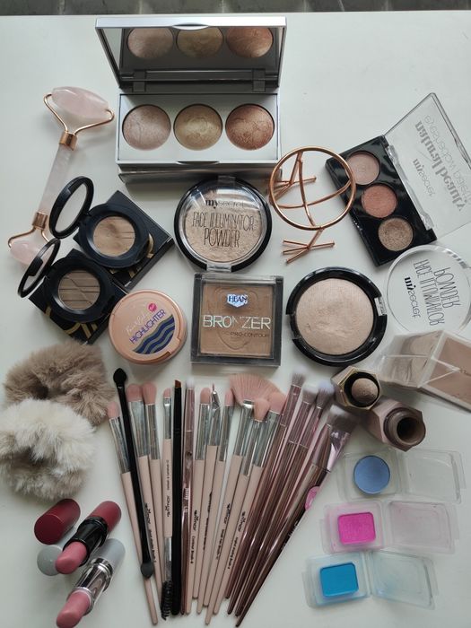 Zestaw kosmetyków + She Glam Soft Tan