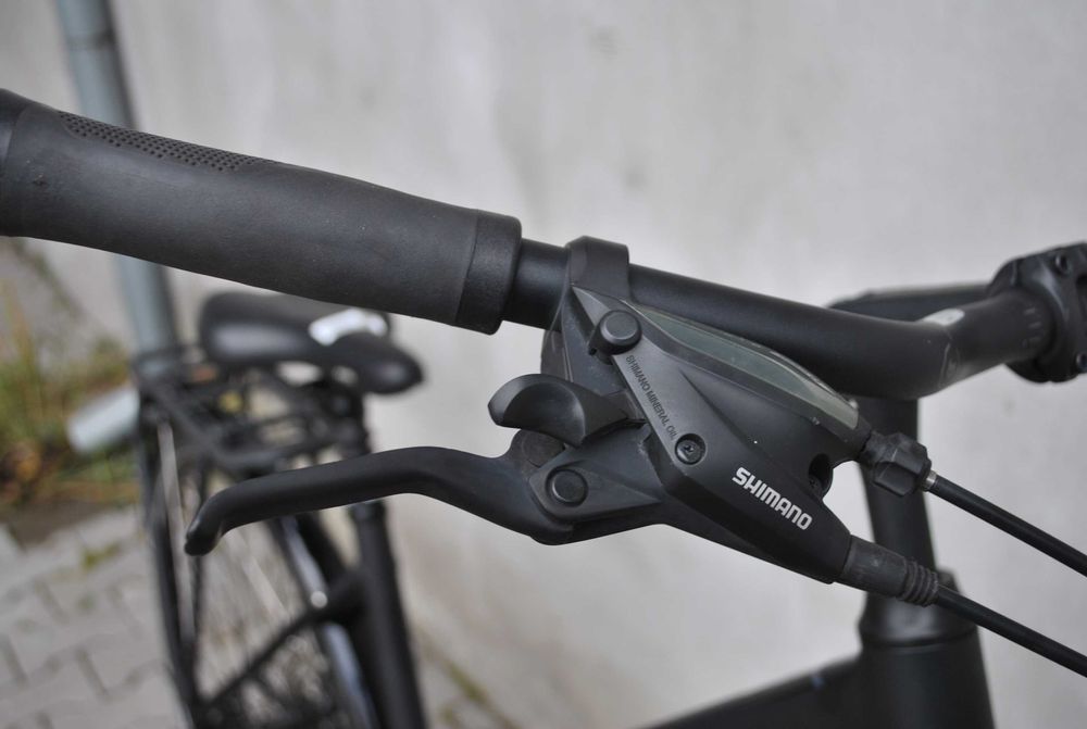 Rower miejski damski Bergamont Sponsor Disc TR 28" Shimano Altus