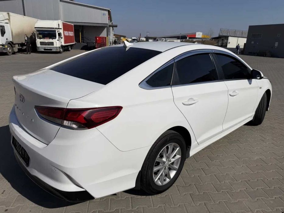 авто в аренду, аренда авто, оренда авто, Hyundai Sonata K5 LEAF Prius