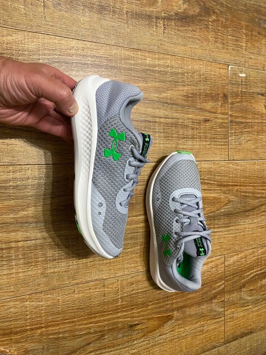 Кросівки кроссовки на мальчика Under Armour оригинал р.36