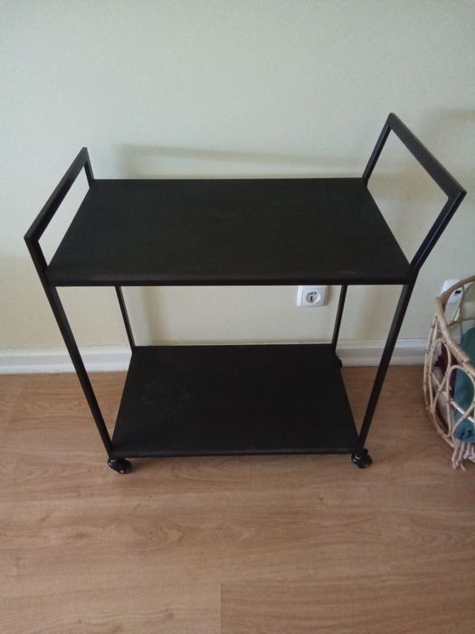 Carrinho Preto com 2. Andares