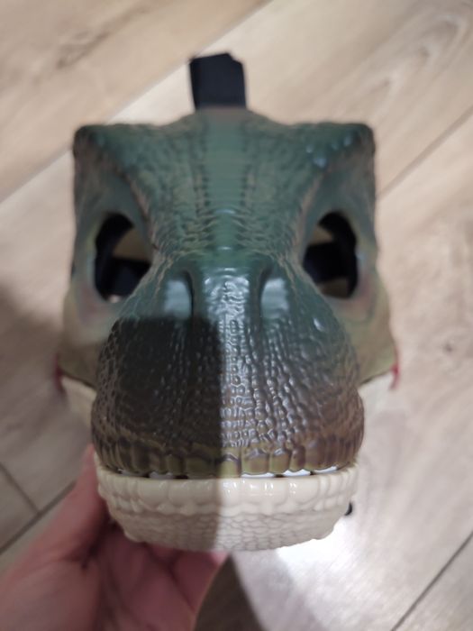 Dino maski z action