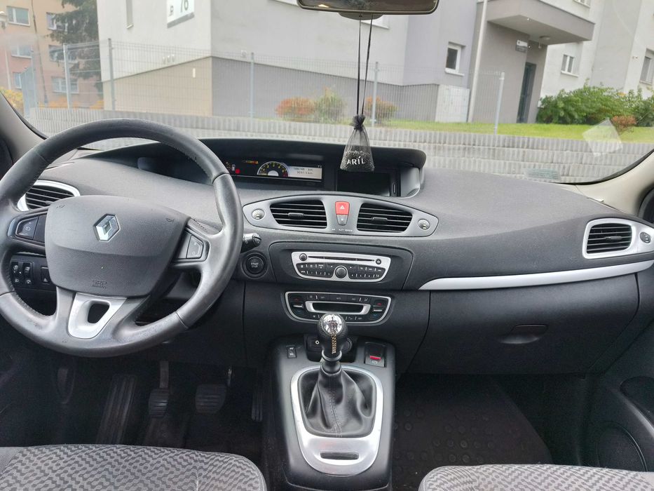 Sprzedam Renault Scenic 2011r. Polski Salon !