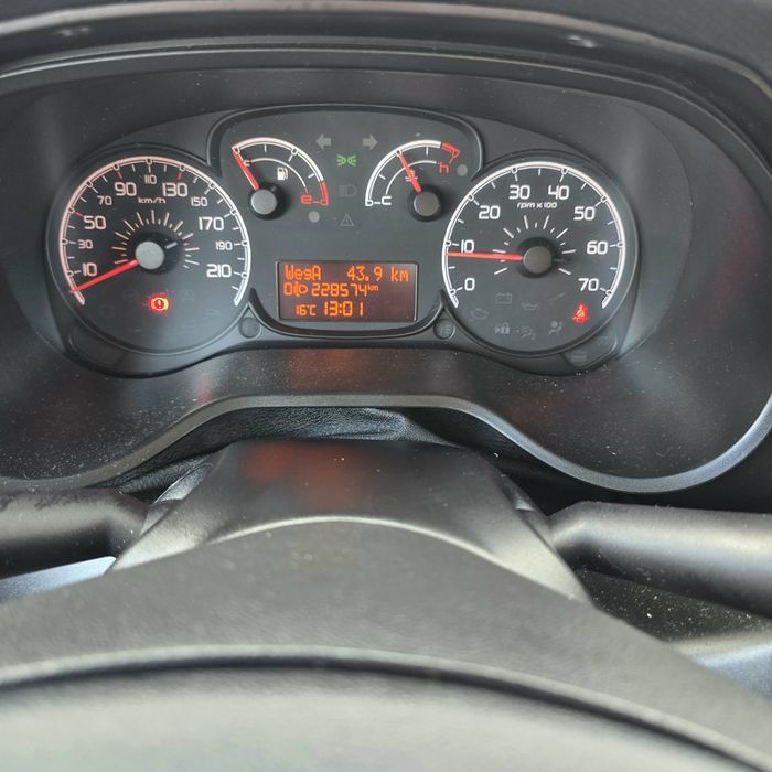Sprzedam FIATA Doblo 2011  . 1,6  MAXI