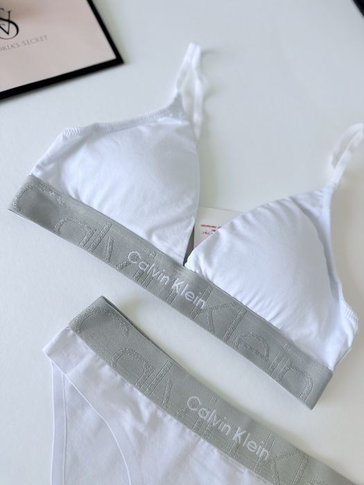 Жіночий комплект білизни CК