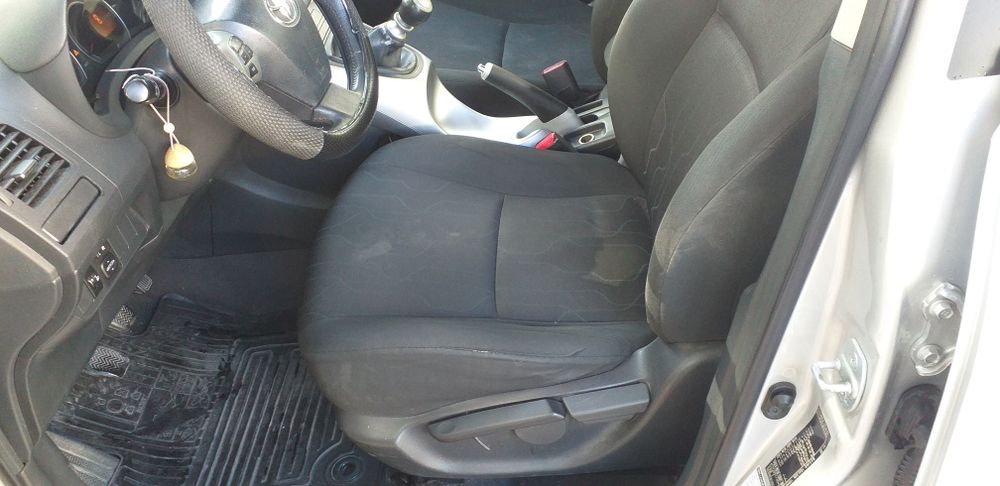 Toyota Auris 1.4 diesel (Bom estado)