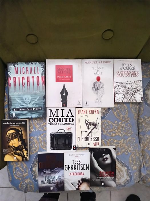 Vendo pack J de 8 livros