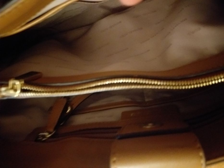 Carteira Michael Kors, com certificado autenticidade