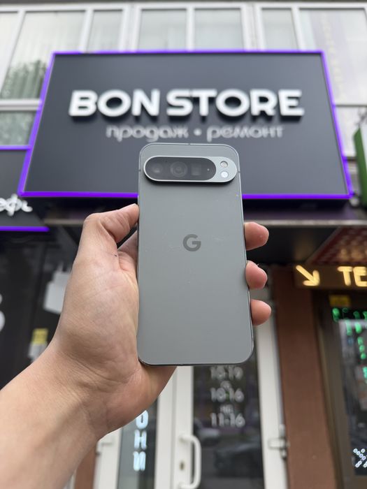 Pixel 9 pro XL 128gb. Never. Великий та швидкий