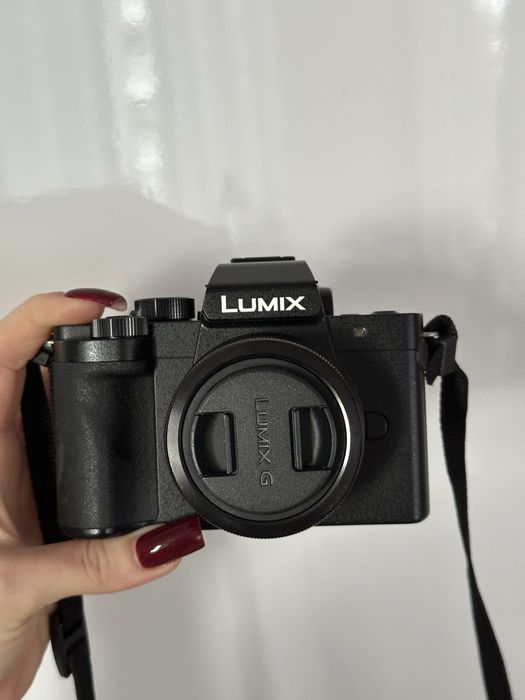 Panasonic Lumix G100D 12-32