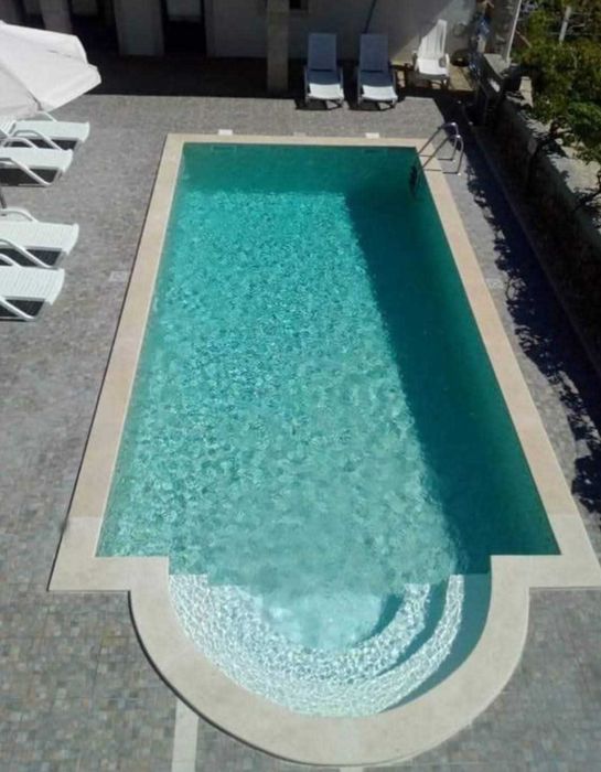 Dia de petiscos e piscina