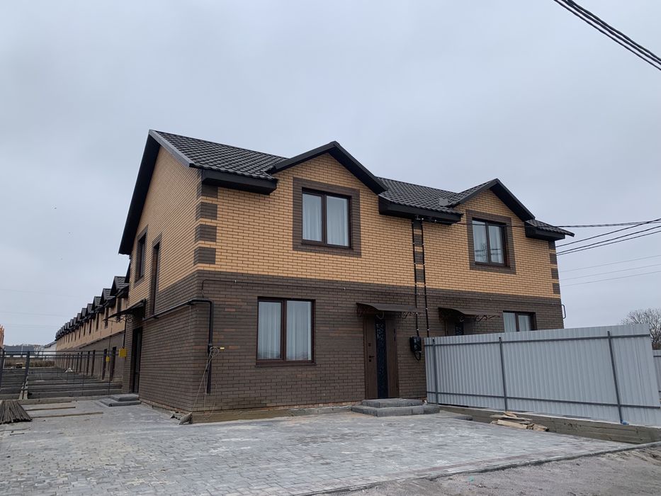 Продаж дуплекса з новим ремонтом, без комісіі, пров.Світлий, Перемичка