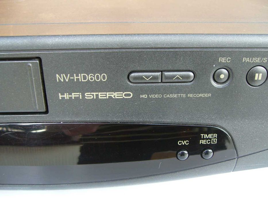 Magnetowid Panasonic HI-FI Stereo NV-HD600