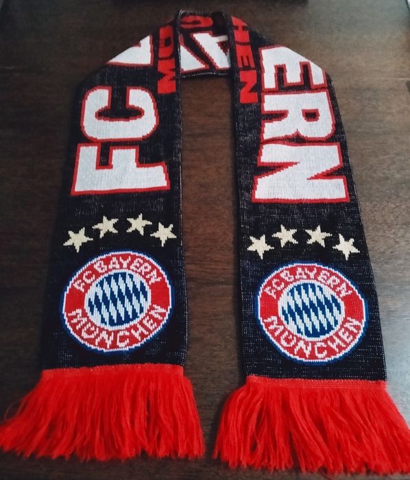 FC Bayern Monachium szalik kibica