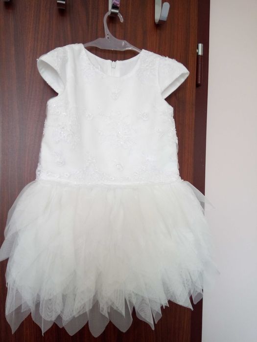 Śliczna sukienka na chrzest 74 cm Christopher