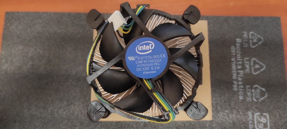 Кулер для процесора Intel (E97379-003) socket 1155/1156/1150/1151