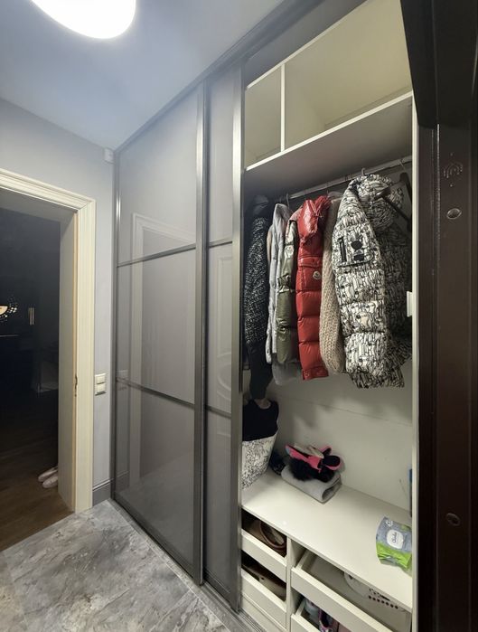 Шкаф купе высокий