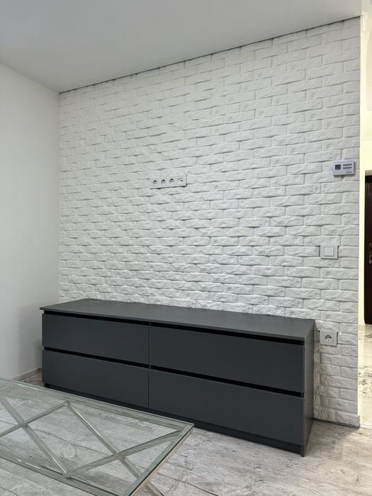 Продається квартра на 2 поверсі