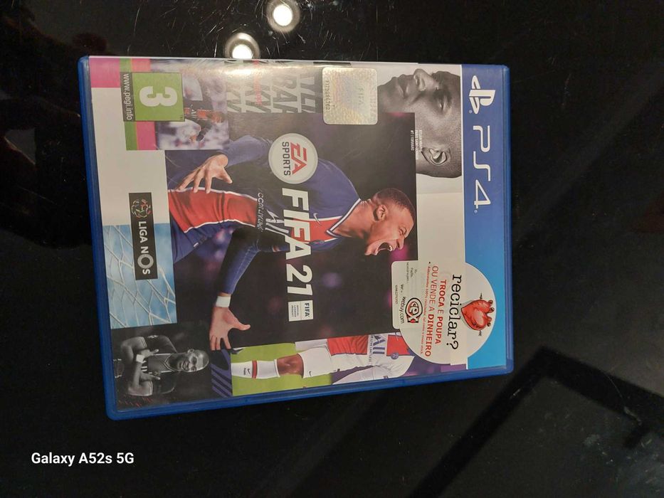 Jogo PlayStation 4 - FIFA21
