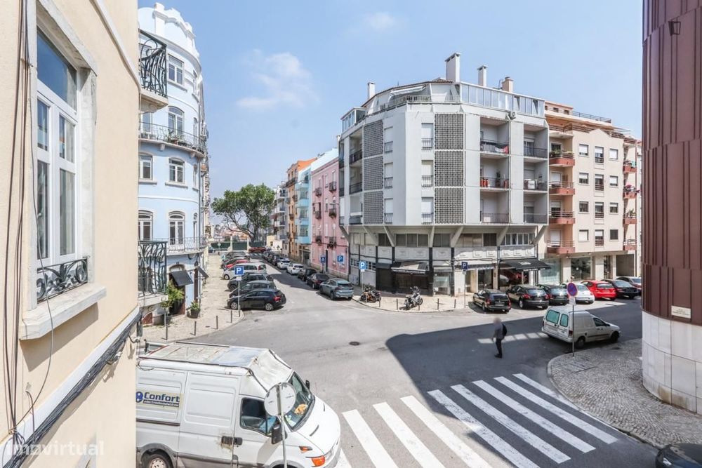 Quarto - localizado em Campo de Ourique Lisbon