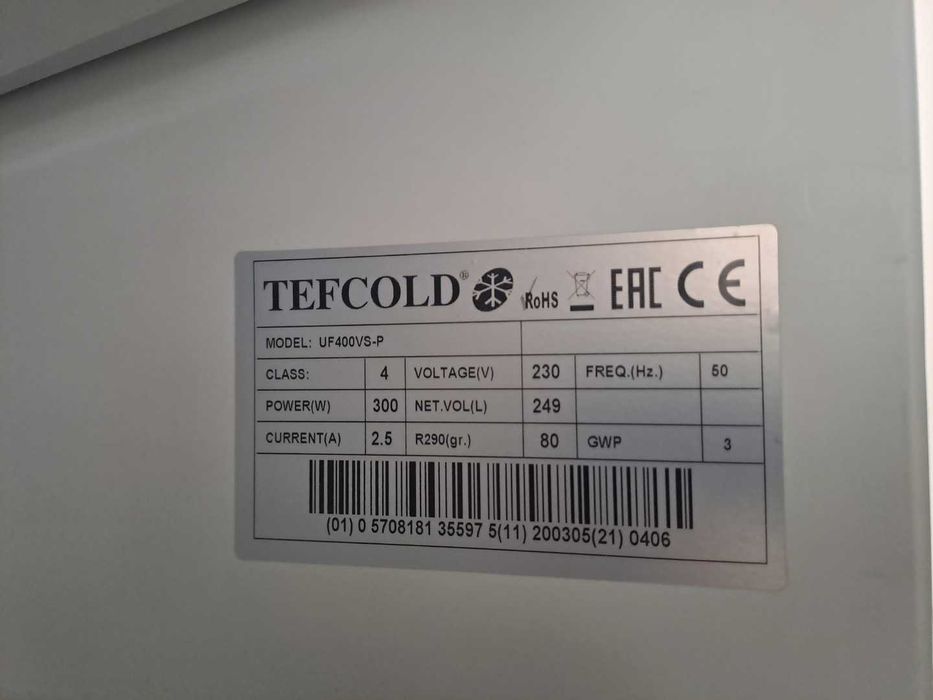 Szafa mroźnicza wolnostojąca ze stali nierdzewnej Tefcold UF400VS