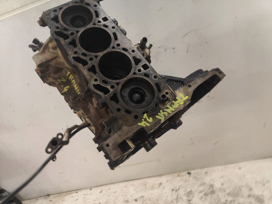 ford transit 2.4 diesel tdci euro 4 6c1q6015bd blok silnika dół kompletny