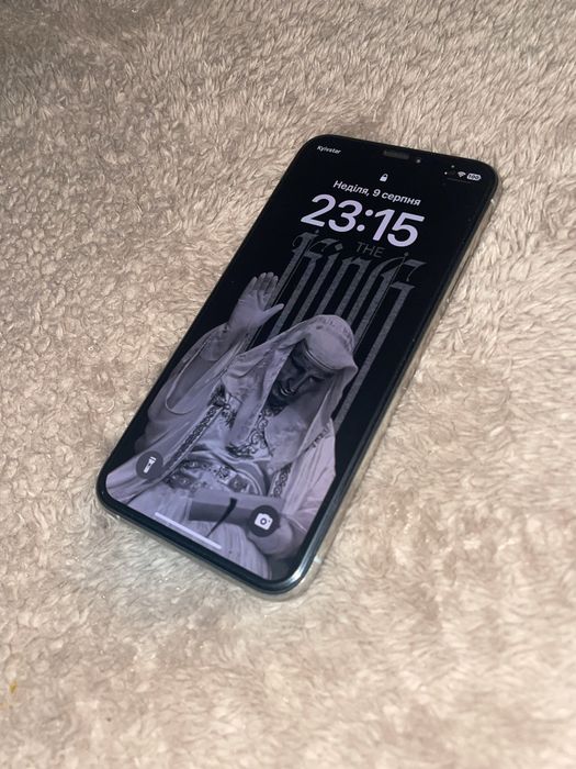 Продам iphone xs 256