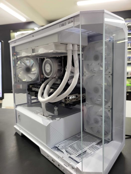 Komputer do gier Intel Core™ Ultra 5 Rtx 3080 16GB RAM 1TB SSD