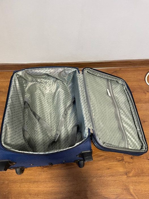 Валіза з роширенням синя