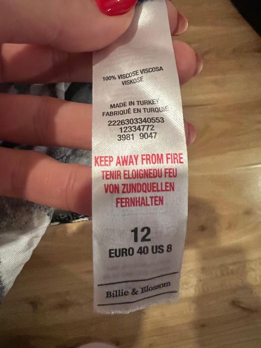 Długa sukienka Billie & Blossom, rozmiar 40