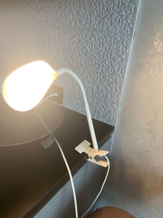 Лампа настольная , лампа прищепка