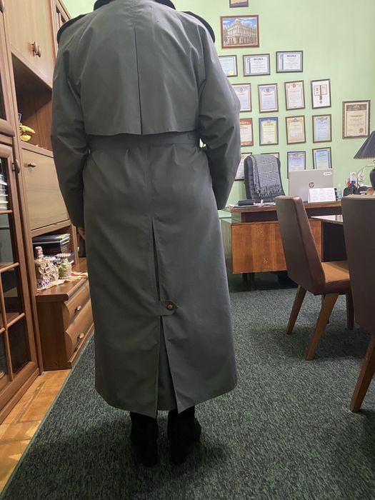 Женский шикарный плащ на подстежке