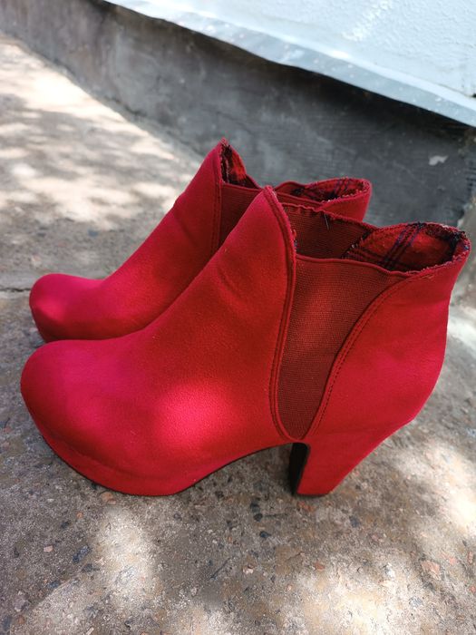 Ботинки, полуботинки