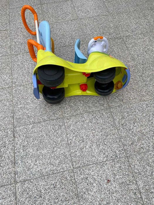 Andador CHICCO Quattro (carrinho de empurrar)