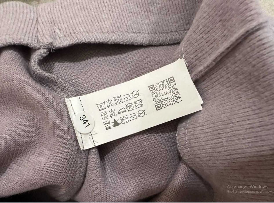 Стильный юбочный костюм Zara (Испания), р.М
