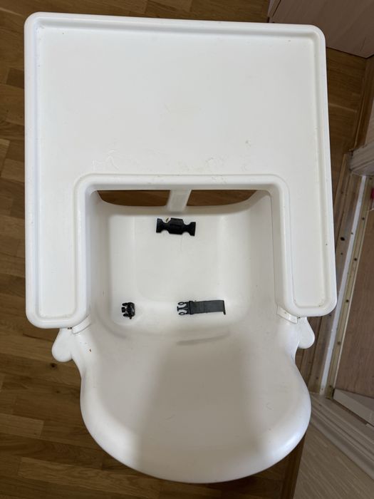 Продам стільчик для годування IKEA ANTILOP