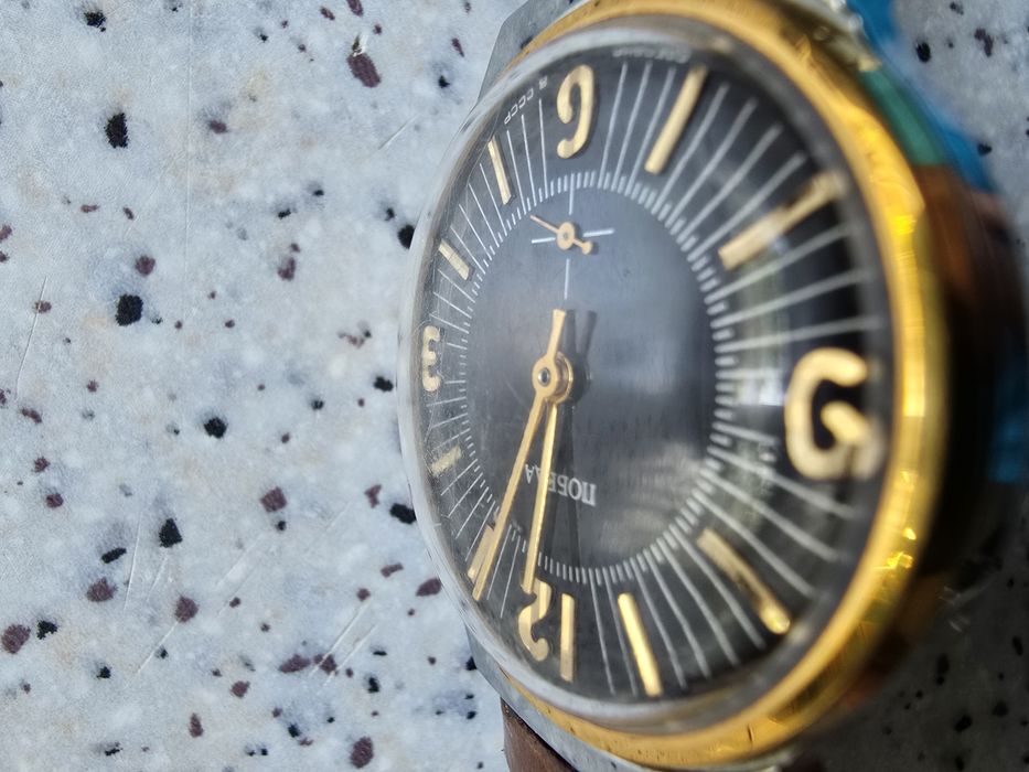 Часы наручные Победа