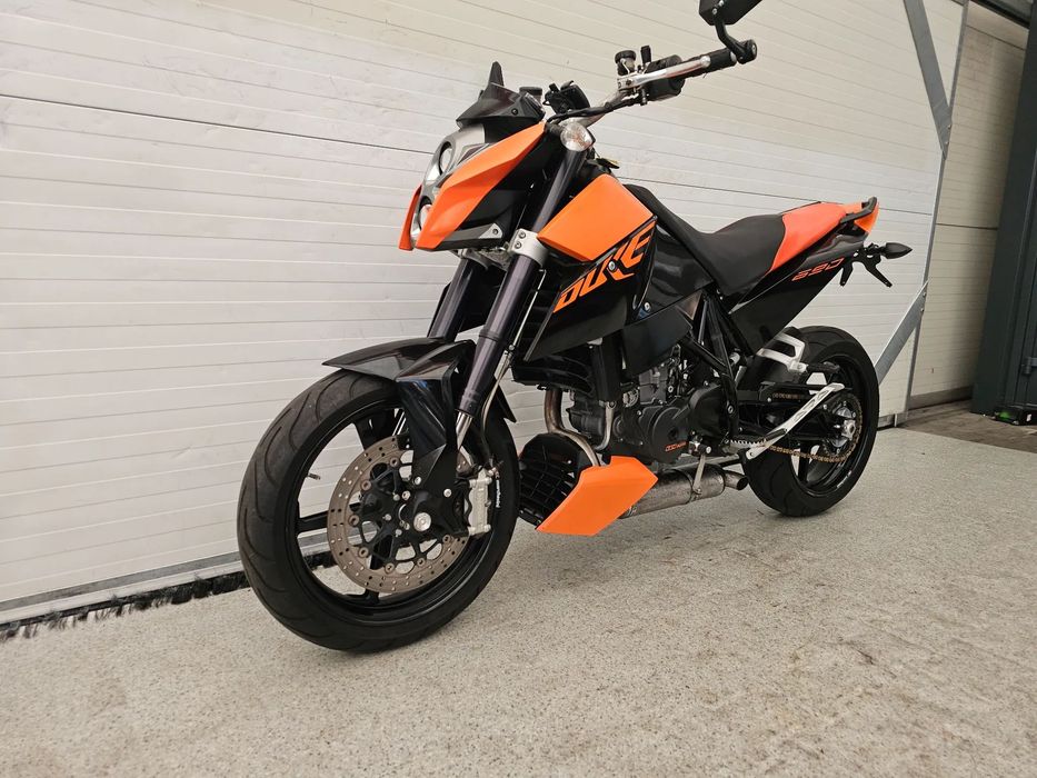KTM