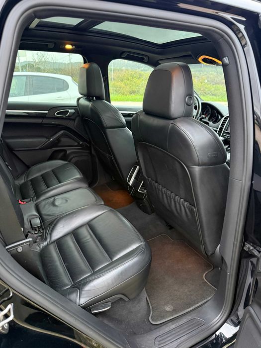 Porsche Cayenne 3.0 V6 Diesel 245cv Full Black Full Extras Mod. 2013