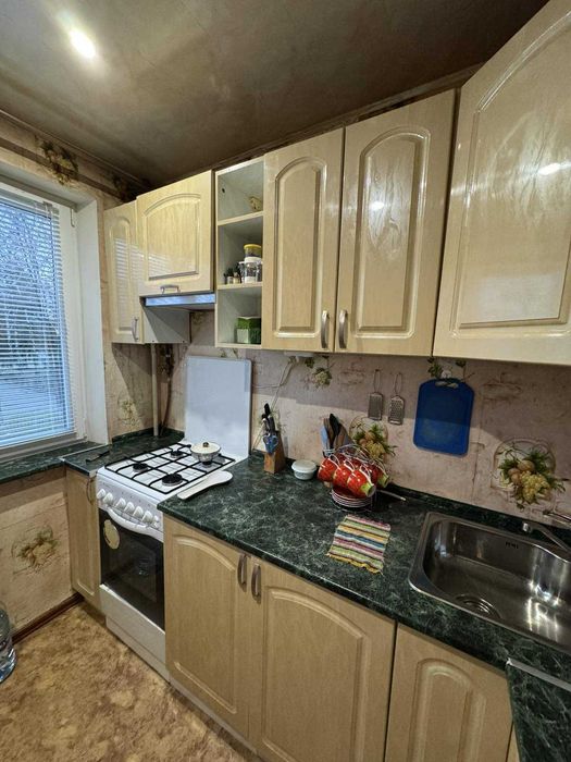 Двокімнатна квартира. Мікрорайон Алмазний!