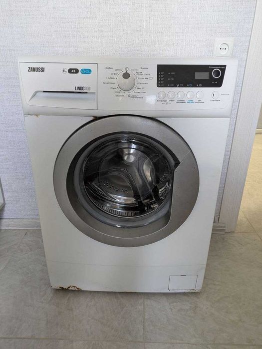 Робоча пральна машина Zanussi (ZWSG7101VS)