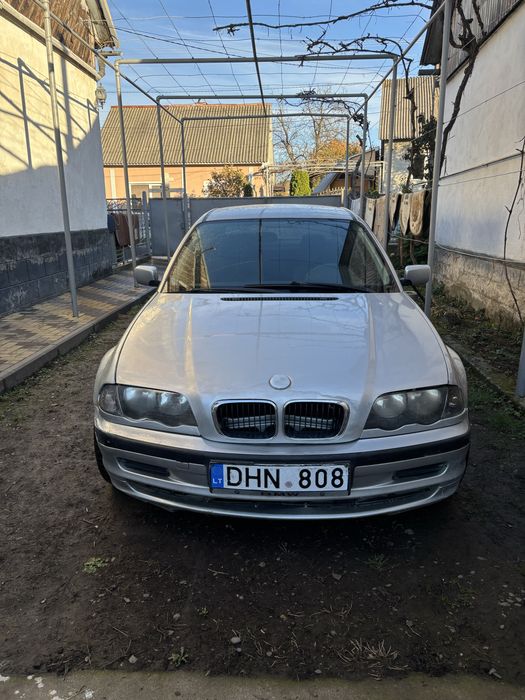 BMW 3 Series 1998