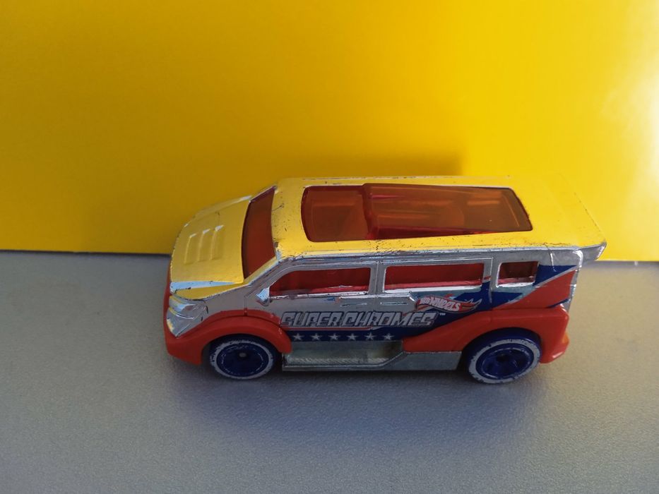 Hot Wheels машинки