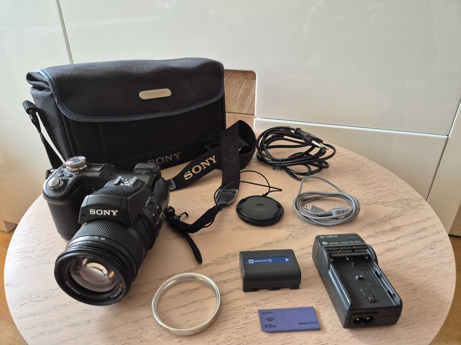 Aparat cyfrowy retro z Nightshot Night Shot noktowizor Sony DSC-F828