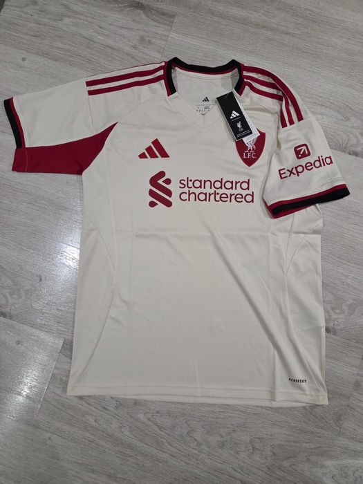 Camisola Liverpool 2025/26